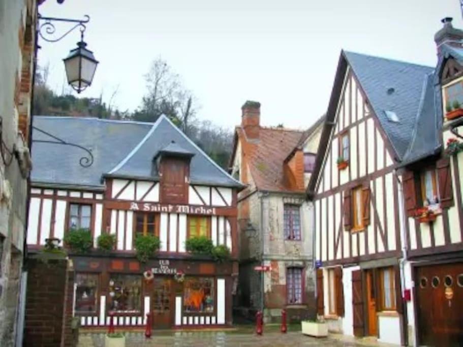 Petit Maison Villageoise Moulineaux Luaran gambar